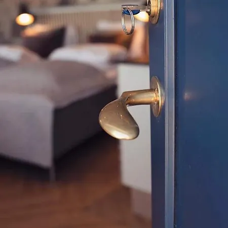 Dock House 95-97 ミゼルファート